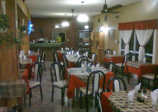 Hotel Y Restaurant Don Quijote Macachín Exteriör bild